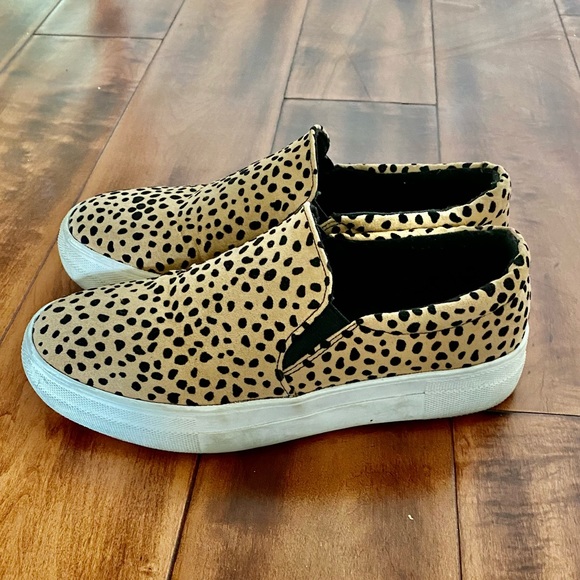 SODA Platform Womens Leopard Slip-On Shoes sz 7.5 - Picture 3 of 6